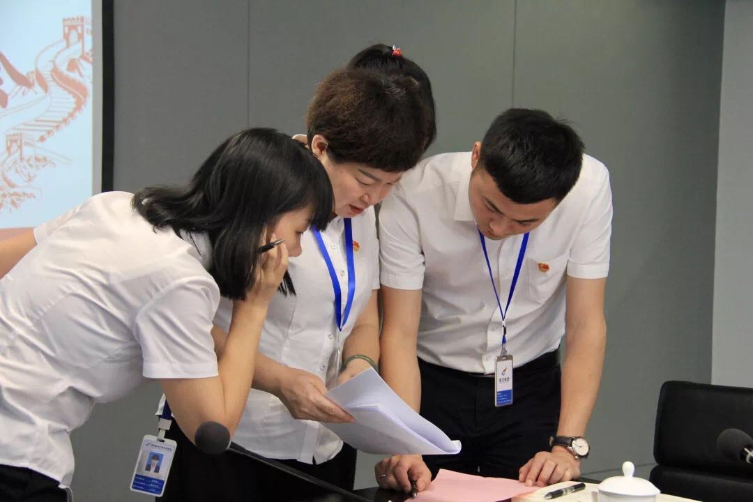 湖南望城县雷锋汽车运输有限公司,长沙城市交通,校车运营,安保服务,新能源科技