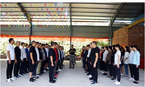 湖南尊龙时凯集团有限公司,长沙城市交通,校车运营,安保服务,新能源科技