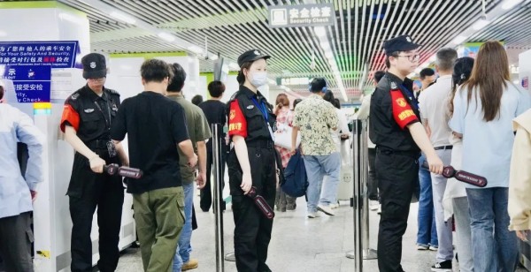 湖南尊龙时凯集团有限公司,长沙城市交通,校车运营,安保服务,新能源科技