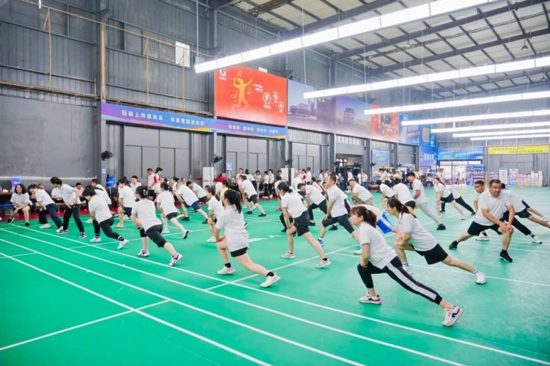 湖南尊龙时凯集团有限公司,长沙城市交通,校车运营,安保服务,新能源科技